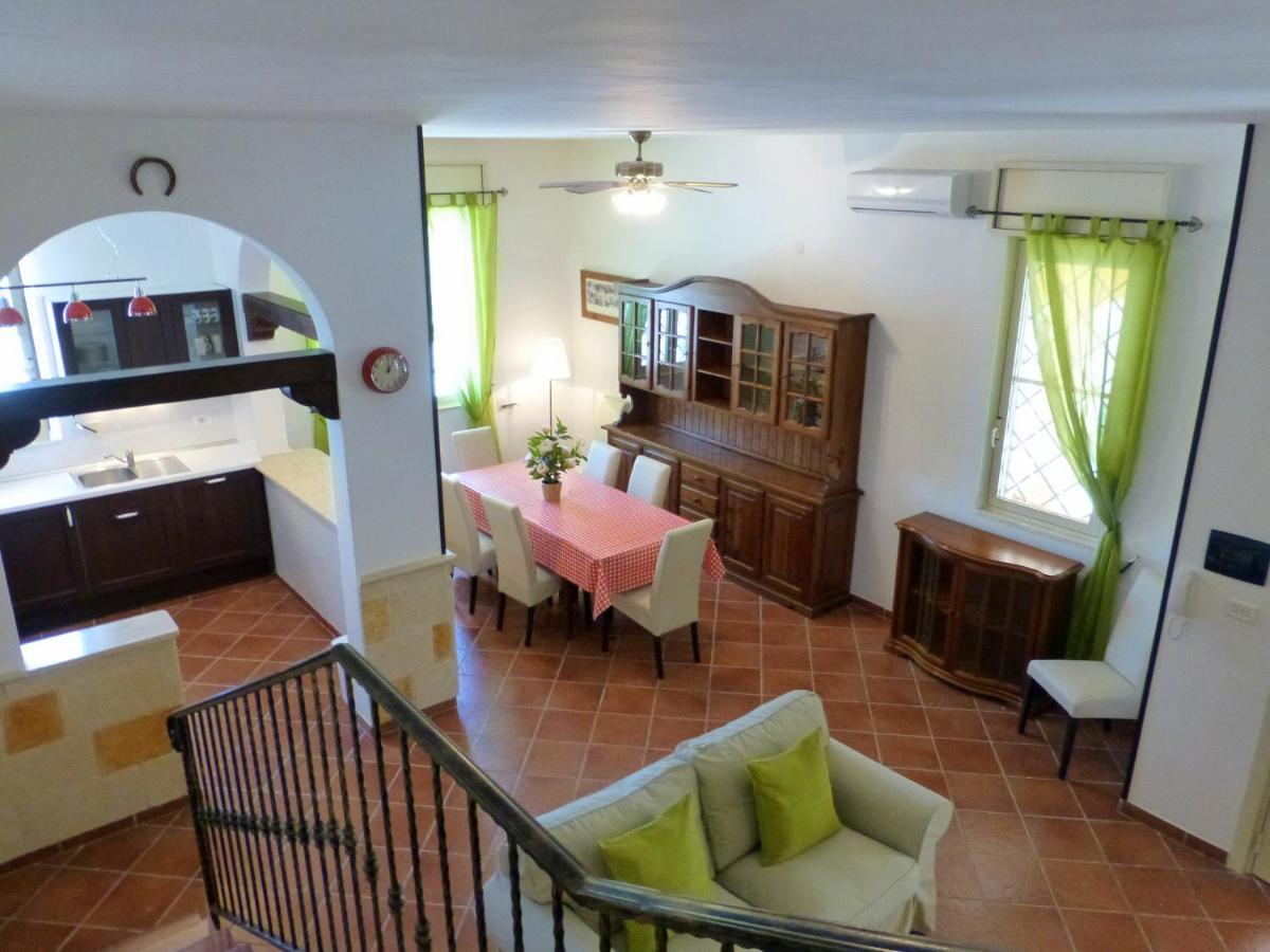 Villa Suzannah Lendinuso ภายนอก รูปภาพ